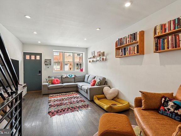 4th image of this home