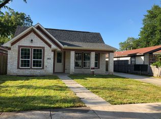 4921 Mexicana Rd, Dallas, TX 75212