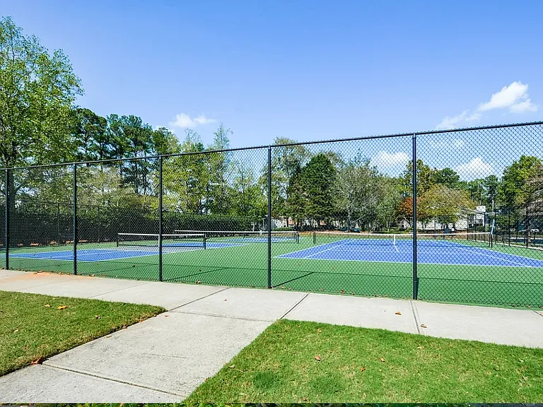 307 Park Ridge Cir #307 — Photo 30