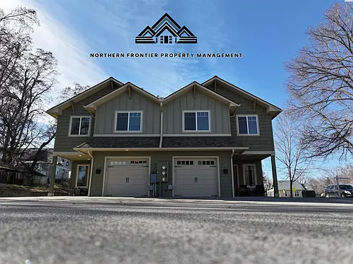 218 E Whitman Dr Photo 1