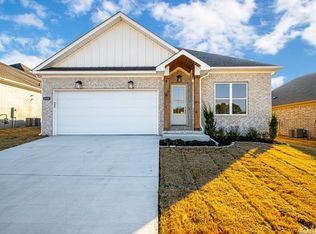 2525 Kara Ln, Bryant, AR 72019
