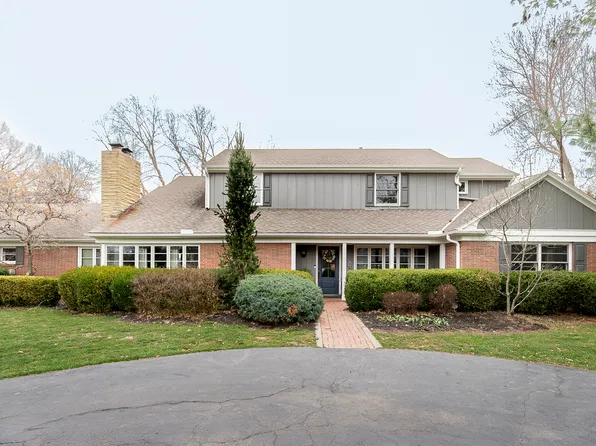 9201 High Dr, Leawood, KS 66206