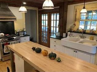 279 Middle Rd, Deerfield, NH 03037