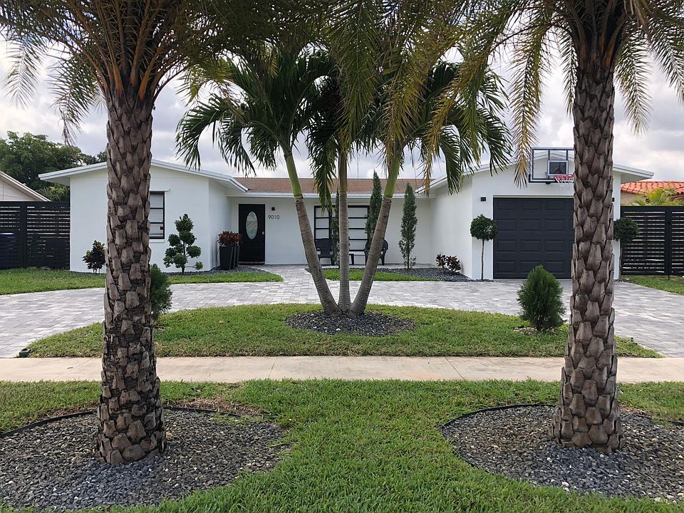 1st image of 9010 NW 21st Ct
