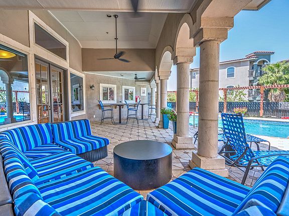 Palazzo general photo