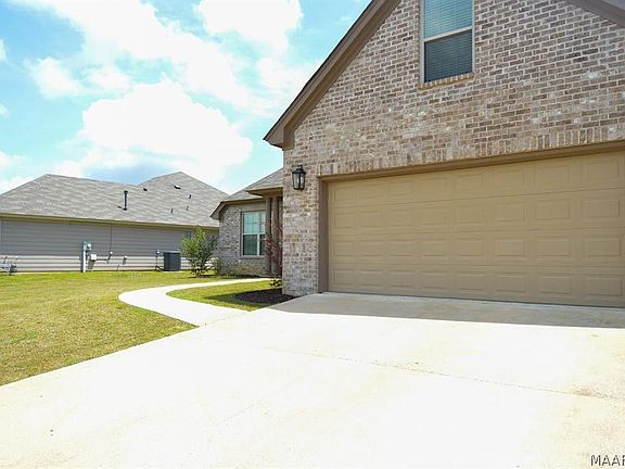 4th image of 756 Charlemont Ln