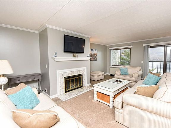3rd image of 85 Cliffside Dr