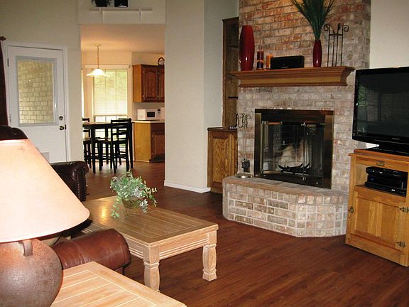 Fireplace-built-in bookcase
