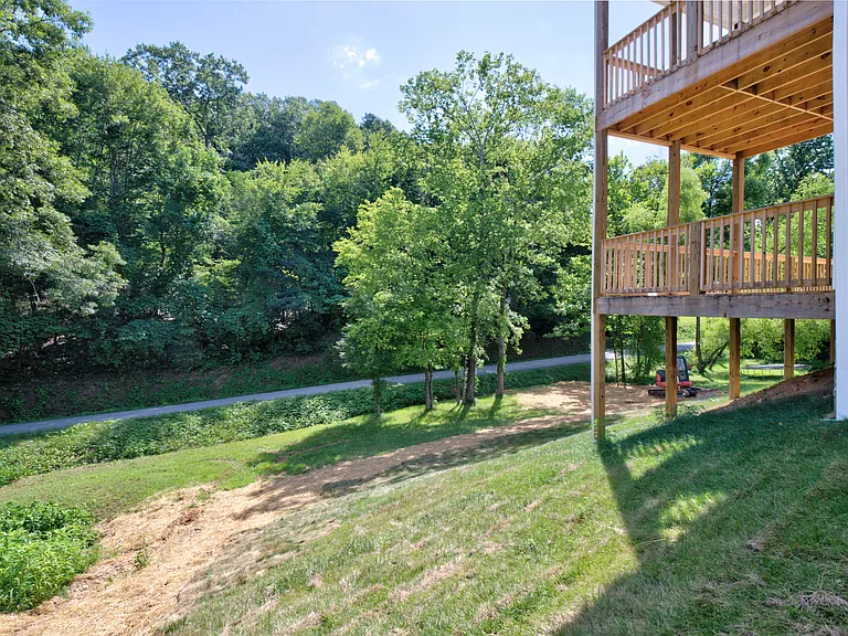 side and back yard