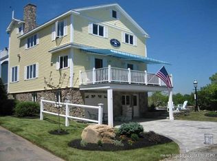 14 Pleasant Cir, Wells, ME 04090