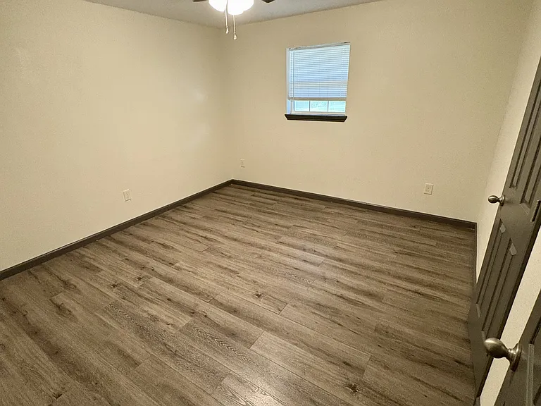 6255 Warren St #B — Photo 5