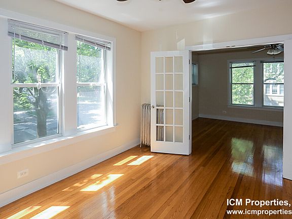 4th image of 5111 N Winchester Ave #2N