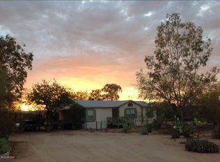 6421 N White Deer Ln, Tucson, AZ 85743