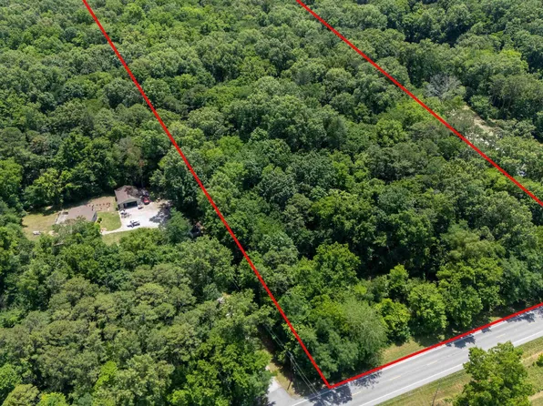 Elkville Blacktop Rd, Elkville, IL 62932