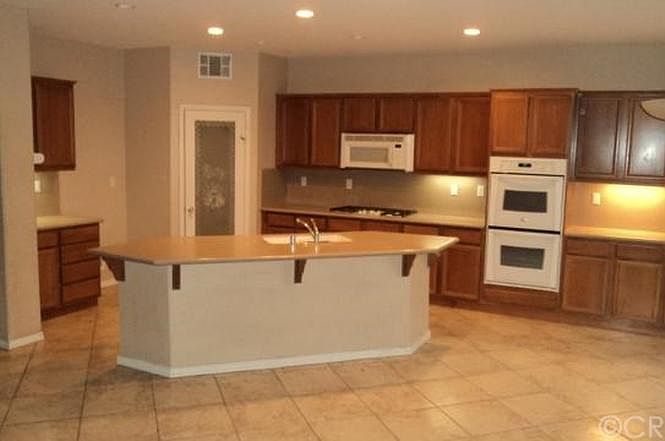 2nd image of 7266 Terp Ct