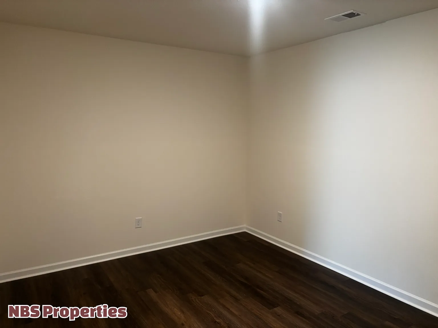 3 bed, 3.5 bath, 2976 sqft, $3,495 — Photo 4