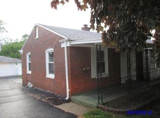 1621 N Raynor Ave, Crest Hill, IL 60403