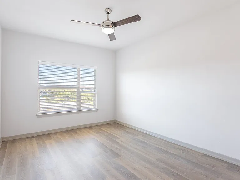 Terra Apartments — Photo 42