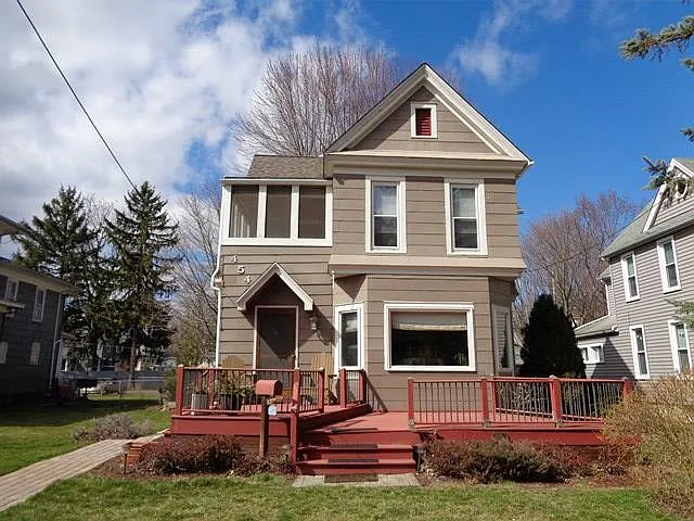 454 W 3rd St photo 1