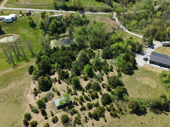 4th image of 495 Newton Rd