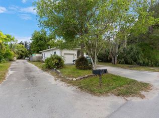 4592 Grove St, West Palm Beach, FL 33415