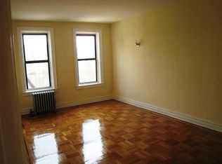 525 94th St, Brooklyn, NY 11209