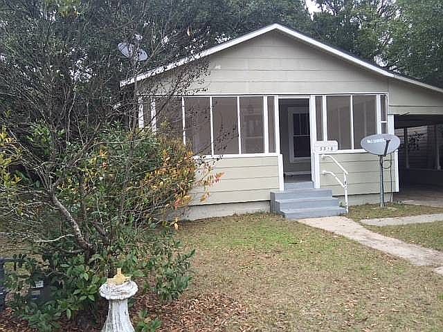 1st image of 3318 W Railroad St