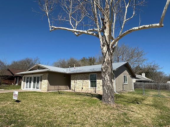 2nd image of 4614 Silverstone Dr