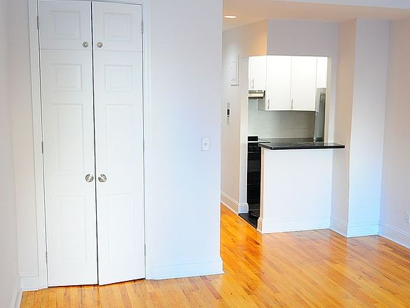 2nd image of 370 E 69th St APT 6E