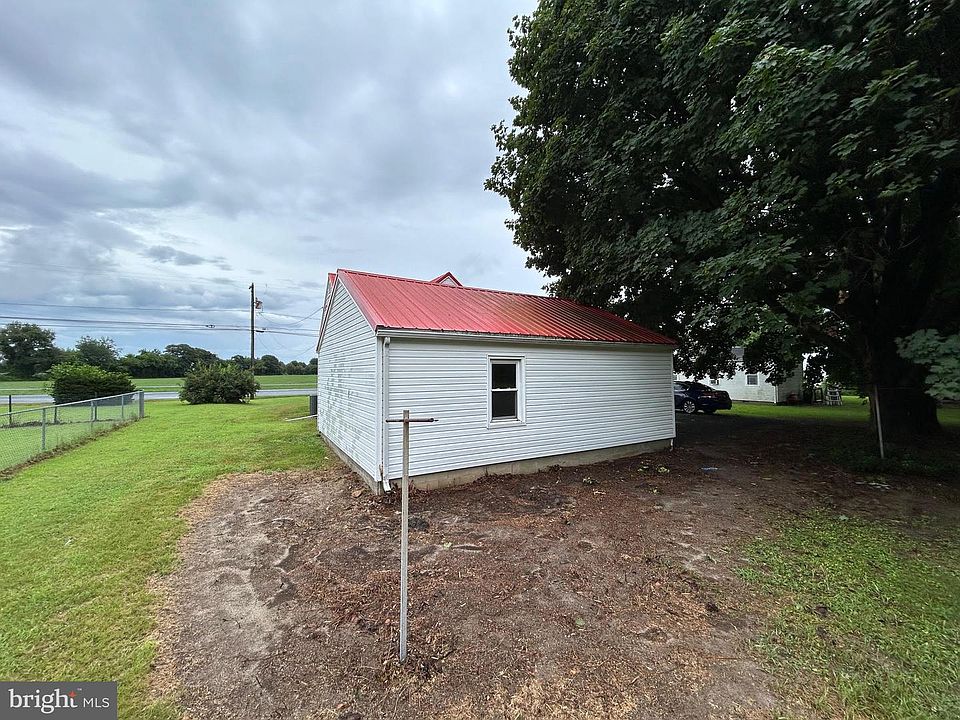 15690 S Dupont Hwy, Harrington, DE 19952 | Zillow
