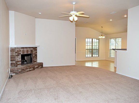 2nd image of 407 Mantle Ct