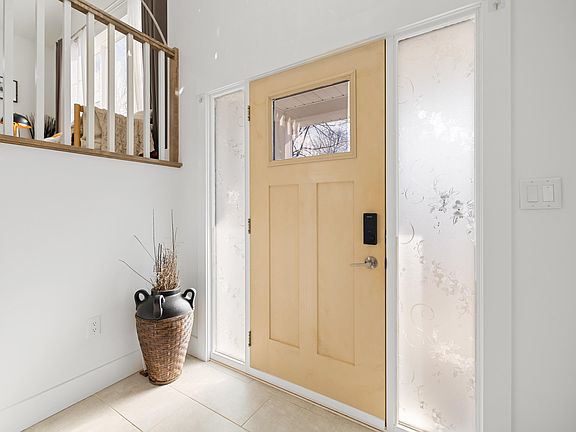5th image of 74 England Cir