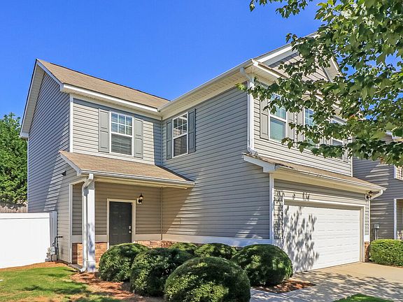 4th image of 98 High Point Way