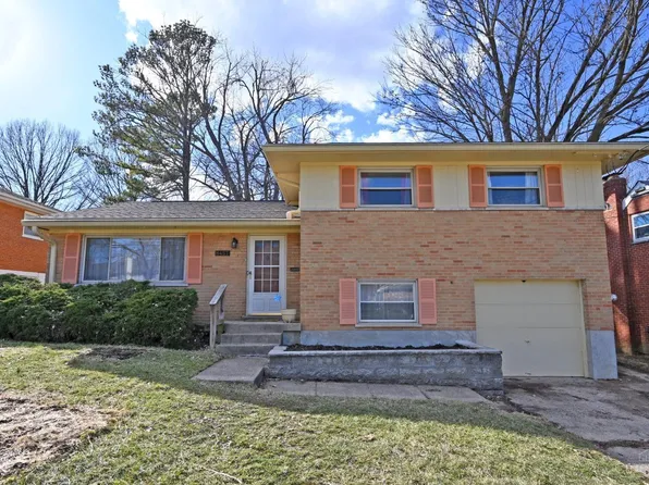 8457 Mockingbird Ln, Cincinnati, OH 45231