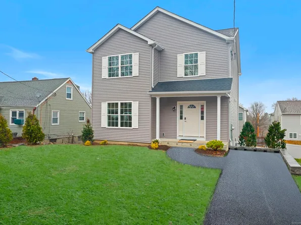 156 Dayton Road, Bridgeport, CT 06606