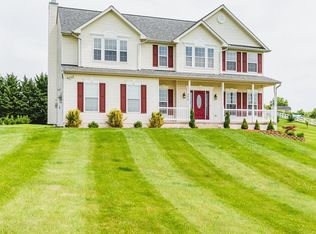 2828 Snydersburg Rd, Hampstead, MD 21074