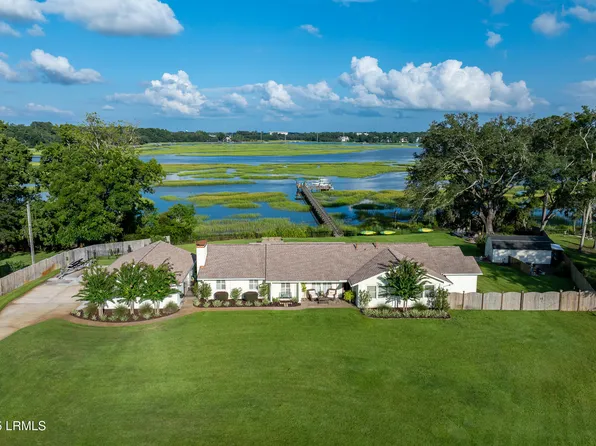 2243 Plantation Drive, Beaufort, SC 29902
