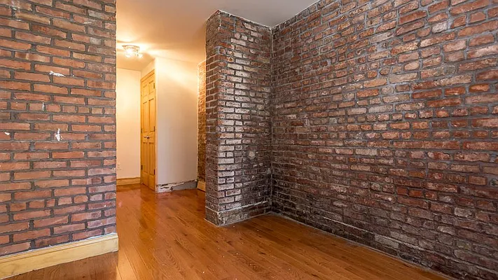 Rented by Nooklyn NYC LLC | media 16