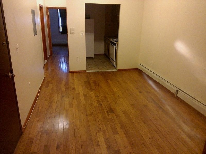 2nd image of 1168 Putnam Ave #1RB