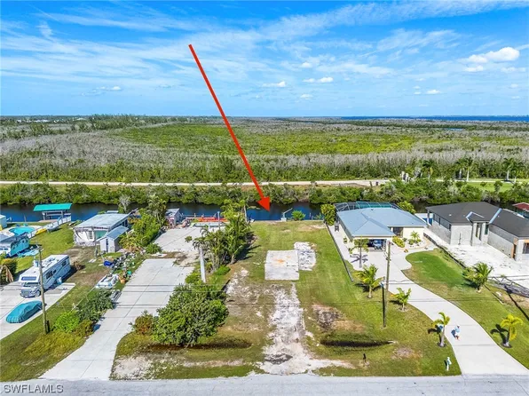 3024 8th Ave, Saint James City, FL 33956