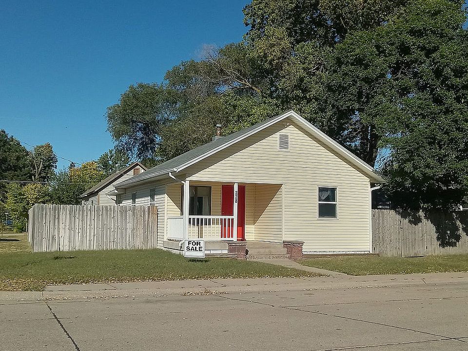 1st image of 228 White Ave