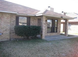 2418 Indigo Ln, Arlington, TX 76015