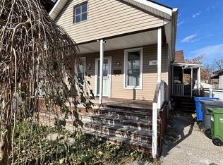 768 Brant St, Windsor, ON N9A 3E8