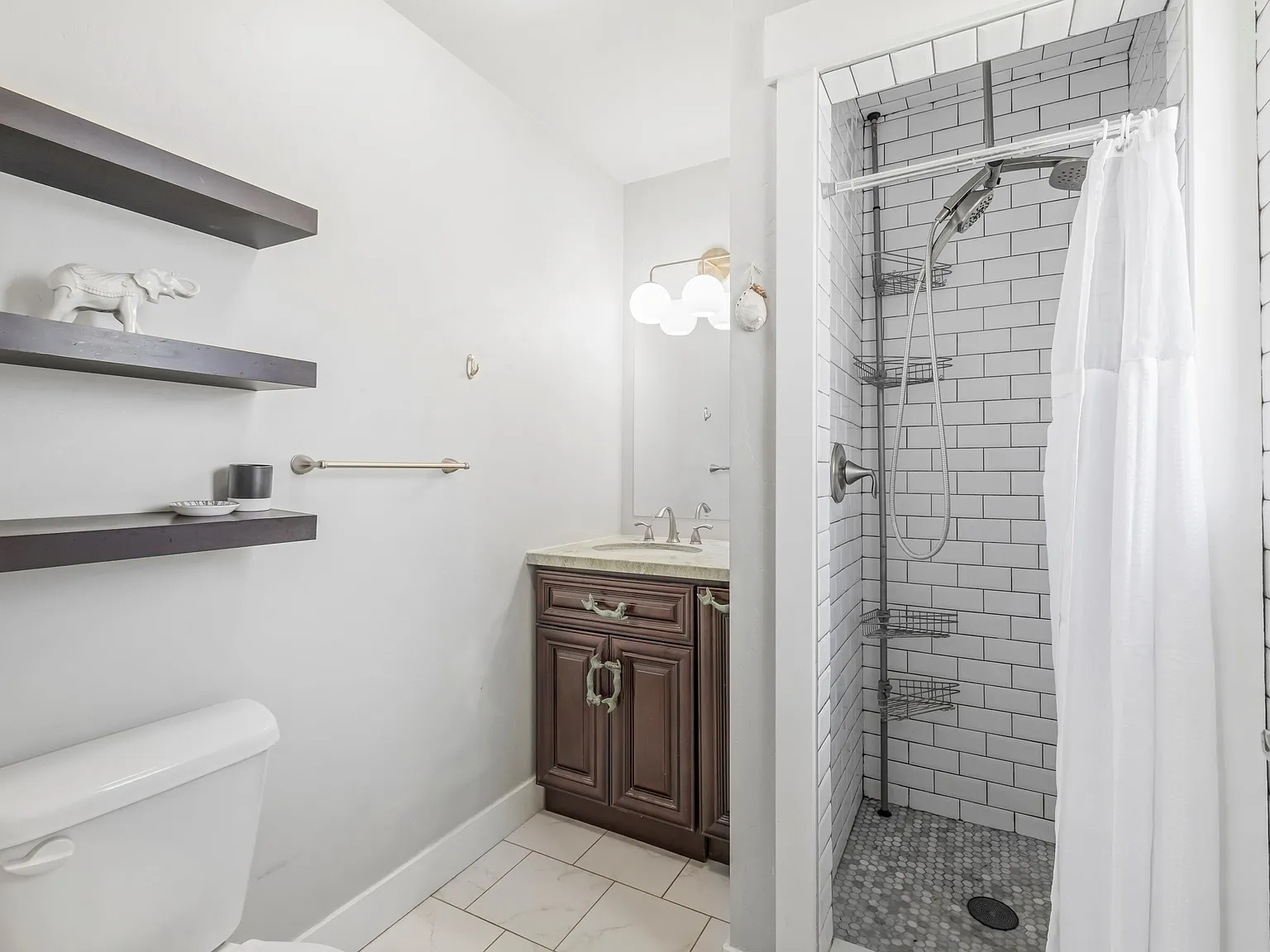 1 bed, 601 sqft, $1,000 — Photo 2