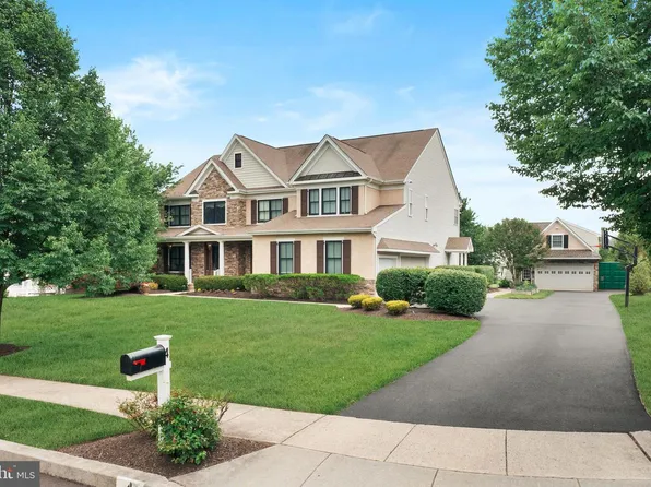 4 Copperleaf Ct, Ivyland, PA 18974