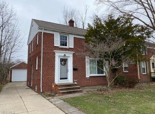 5244 Homewood Ave, Maple Heights, OH 44137