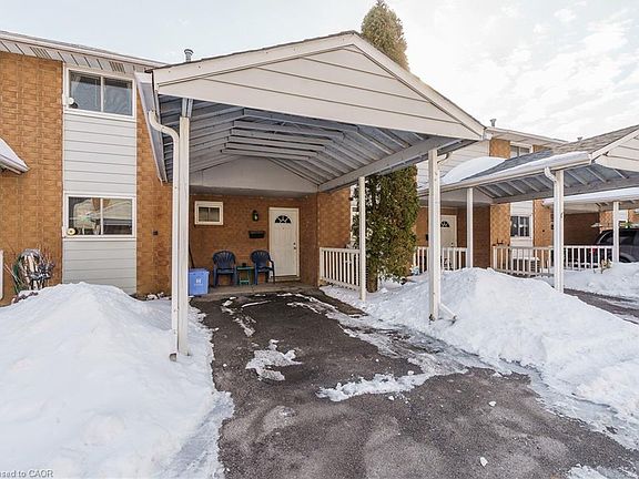 3rd image of 125 Limeridge Rd W