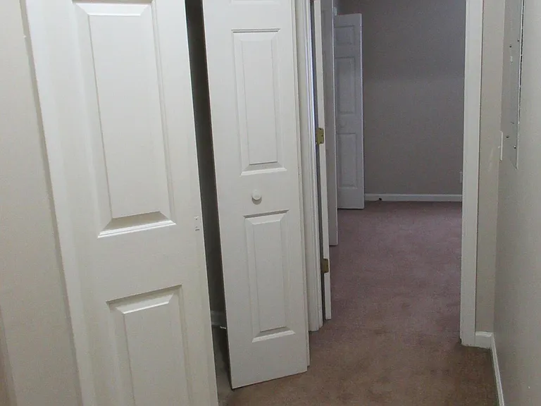 170 Gertrude Dr — Photo 11