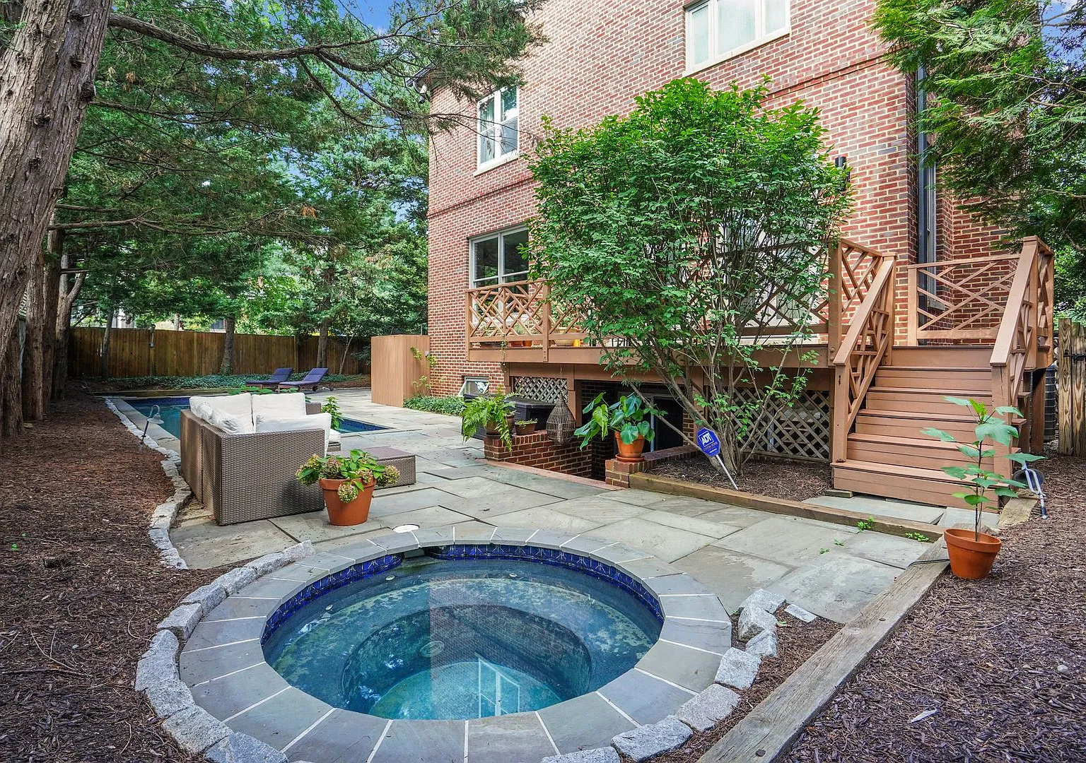Chevy Chase Luxury Living: 5BR Home w/ Heated Lap Pool & Hot Tub! — Photo 3