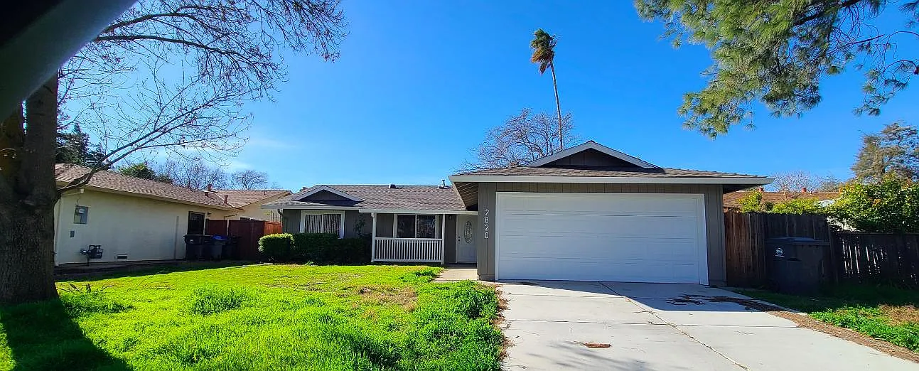 4 bed, 1432 sqft, $3,450 — Photo 1